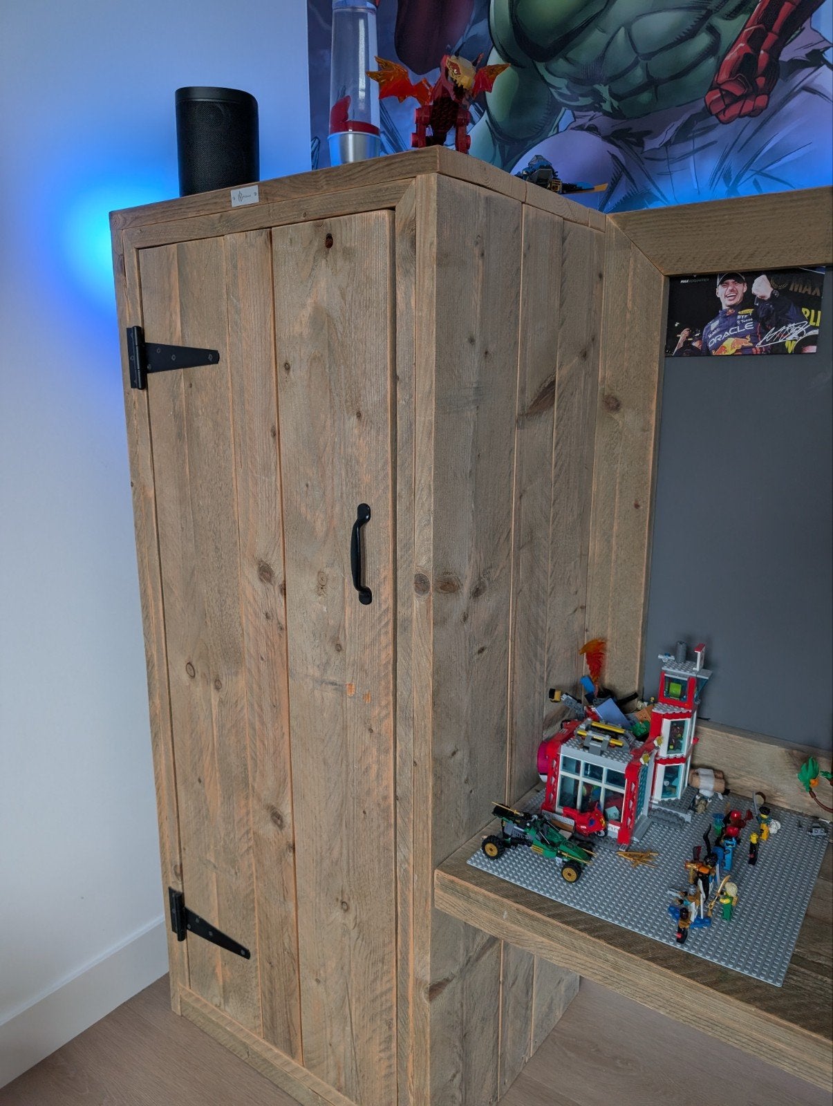 Foto 7 van kindermeubel kast steiger hout kinderbureau kind legoplaat