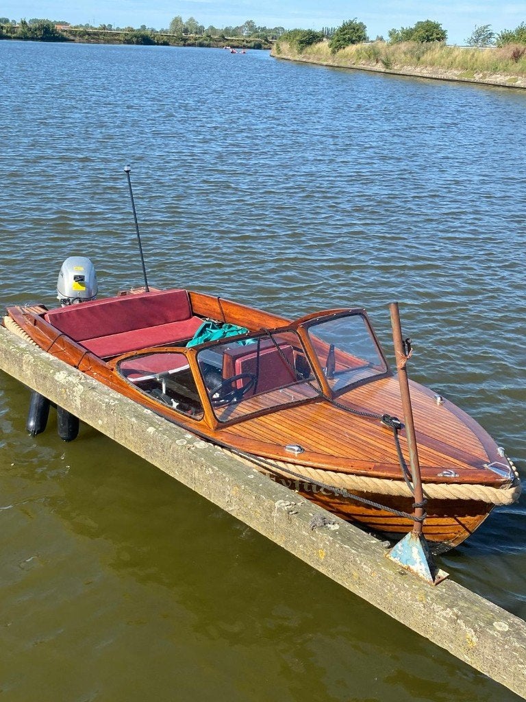 Klassieke Norfjord sloep Fyftich, Watersport en Boten, Sloepen, Antifouling, 30 pk, Hout, Ophalen