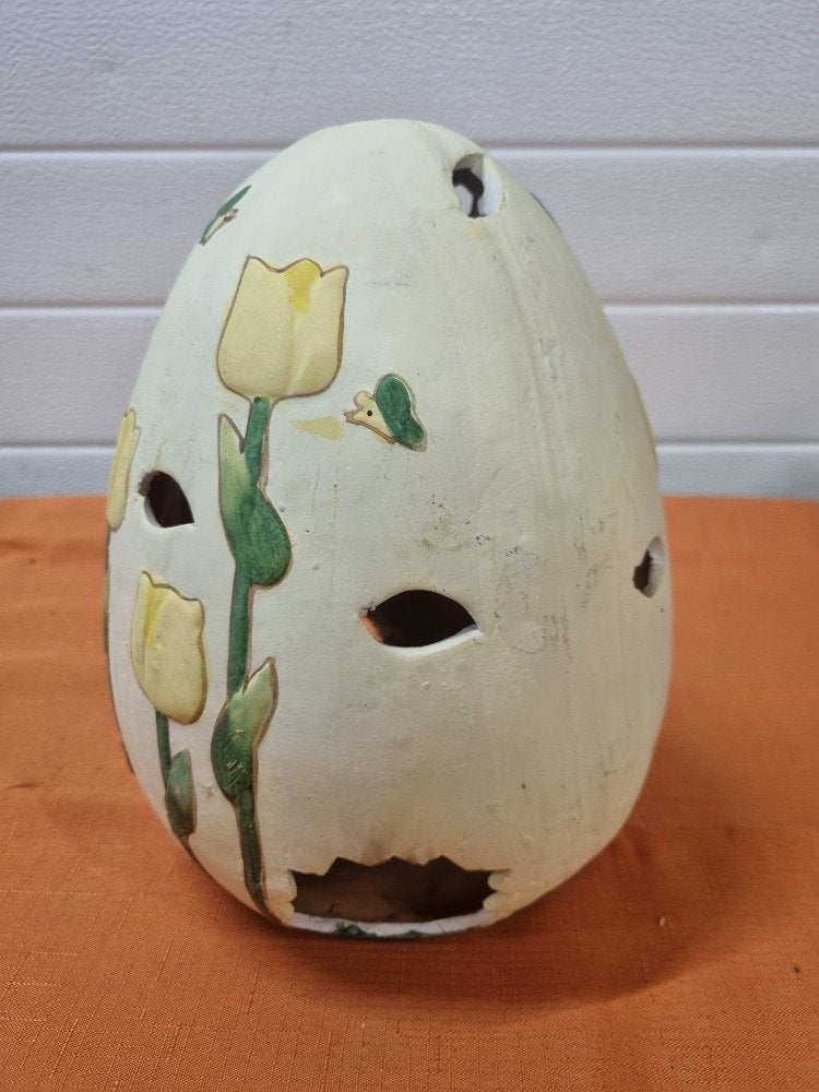 waxinehouder ei met tulpen aardewerk, Ophalen of Verzenden, 'T Olde Gre-j, Info@toldegrej.nl, Endepoelstraat 20f Didam