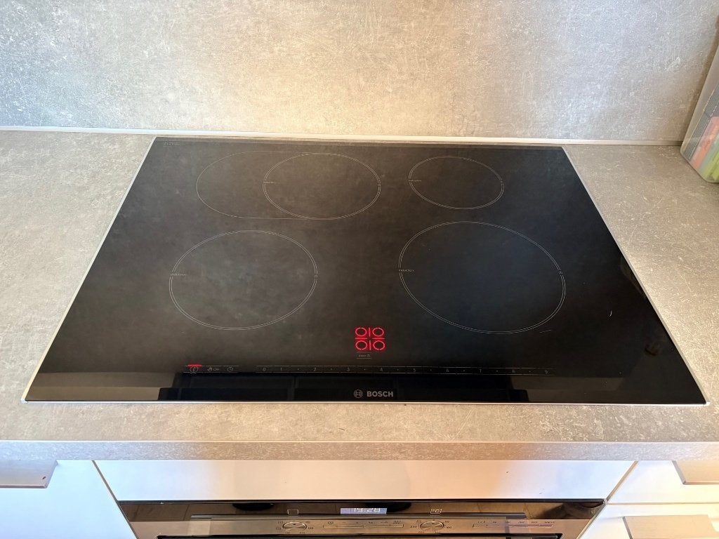Bosch inductie kookplaat, Witgoed en Apparatuur, Kookplaten, Ophalen, Gebruikt, 4 kookzones, Inbouw