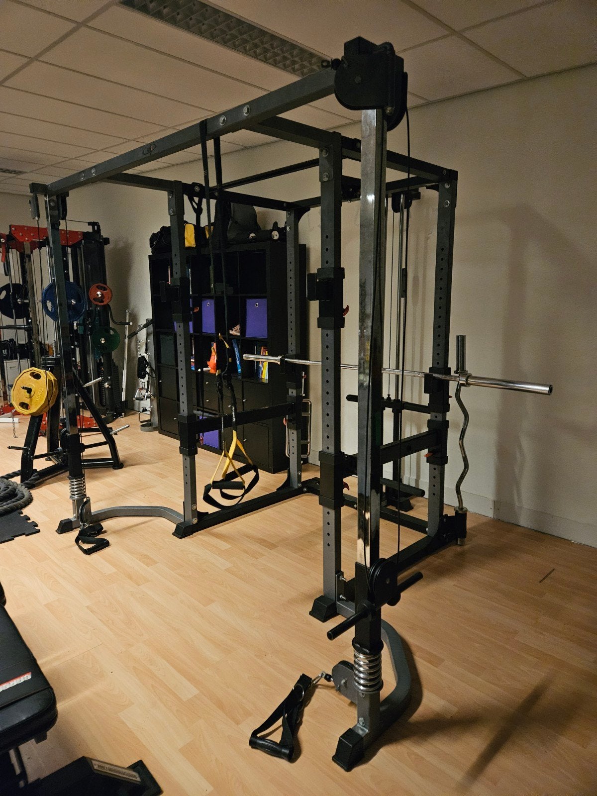 Krachtstation power rack powercage cable crossover pulldown, Ophalen of Verzenden, Zo goed als nieuw, Benen, Overige typen