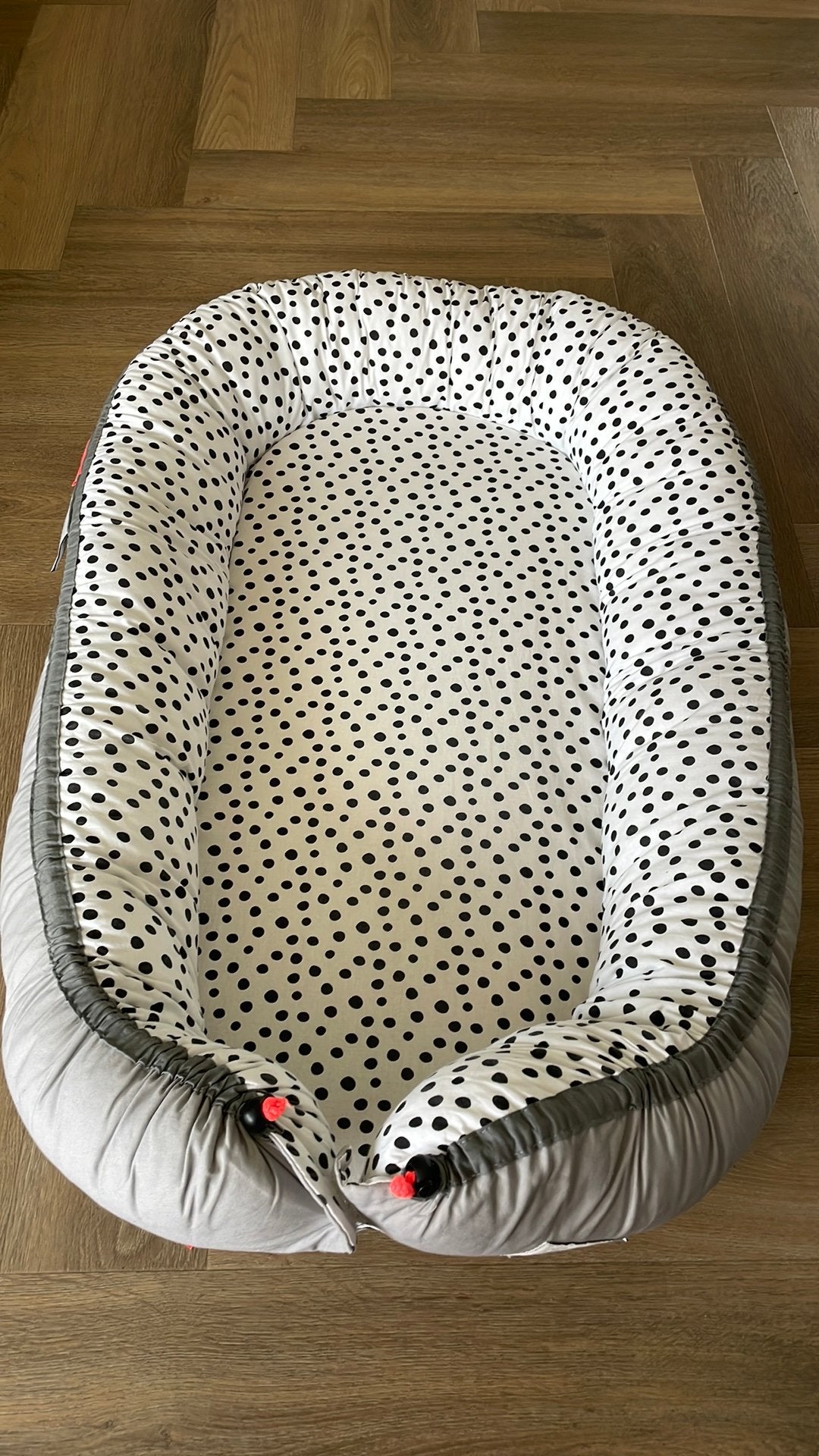 Babynestje Done by Deer, Kinderen en Baby's, Ophalen, Zo goed als nieuw, Overige typen