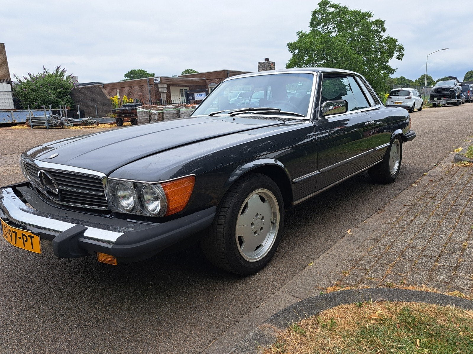 Mercedes 350 slc oldtimer v8 125.800 km gelopen!amg,zwart, Auto's, Oldtimers, Automaat, Mercedes-Benz, Bedrijf, Coupé