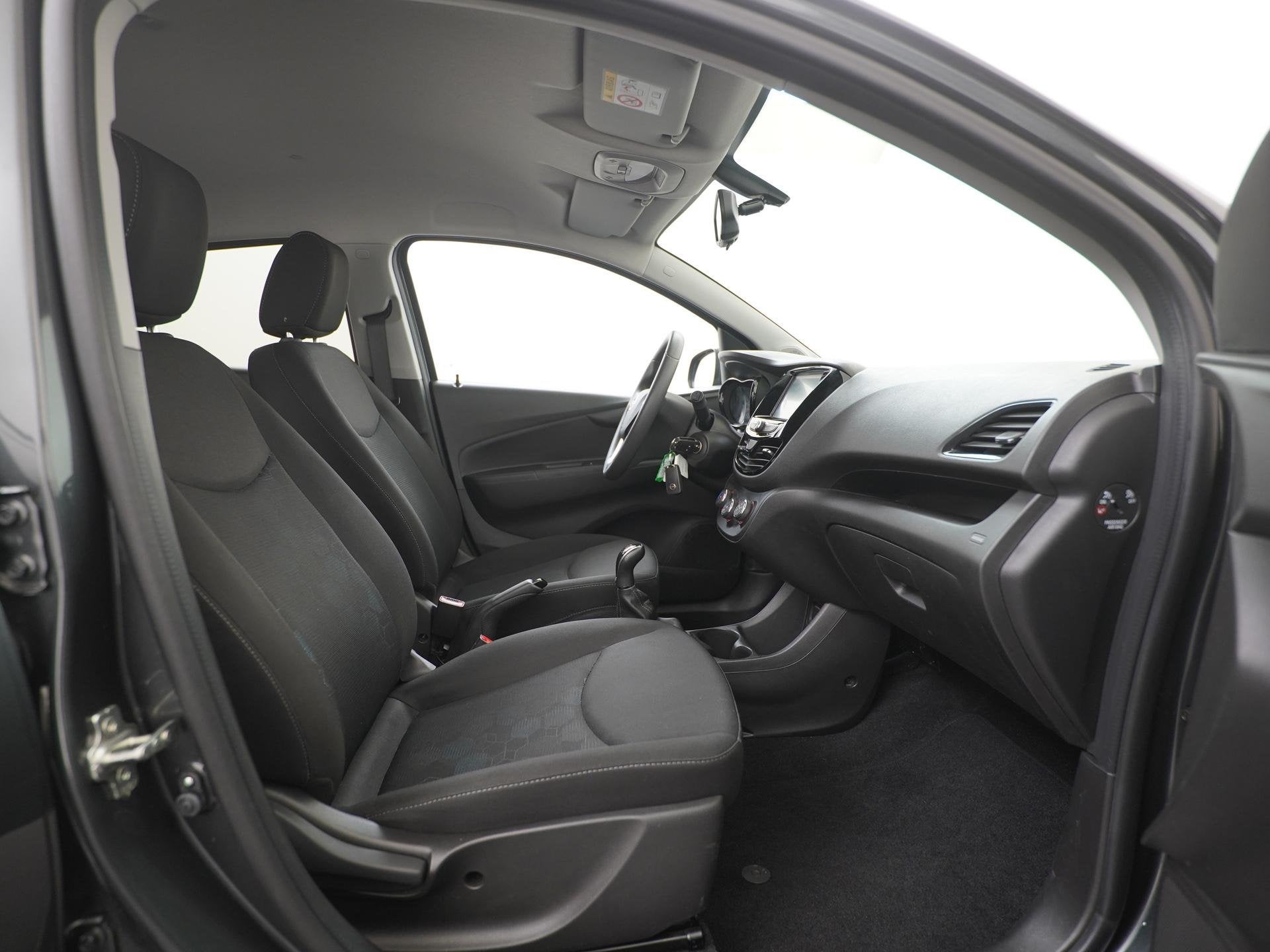 Opel KARL 1.0 Rocks Online Edition | Navigatie | Apple/Andro, Voorwielaandrijving, Stof, Gebruikt, 23 km/l