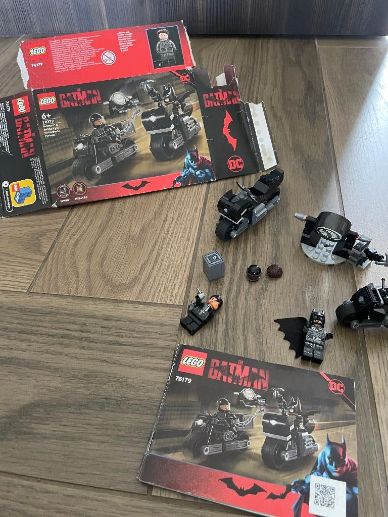 Lego 76179 Batman & Selina Kyle motorachtervolging / pursuit, Overige thema's, Lego, Ophalen of Verzenden, Zo goed als nieuw