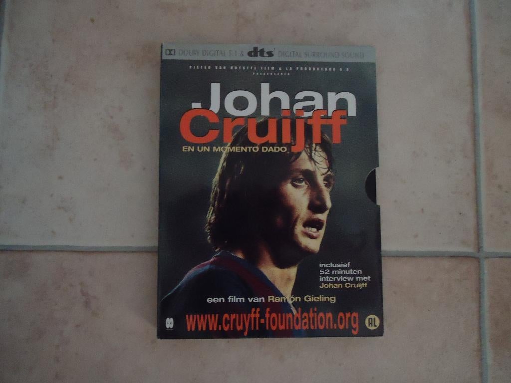 Johan Cruijff - en un momento dado - docu en interview, Alle leeftijden, Ophalen of Verzenden, Zo goed als nieuw, Biografie