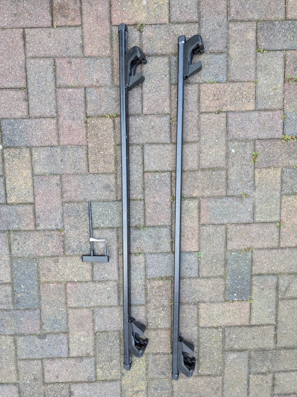 Originele Volvo dakdragers voor V50 met dakrails, Auto diversen, Dakdragers, Ophalen