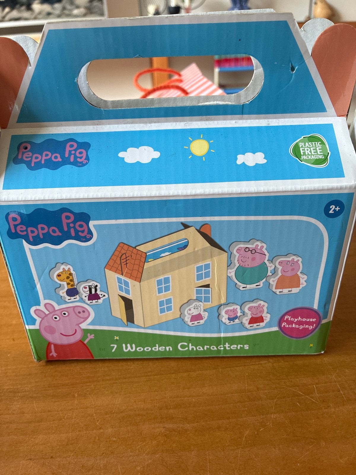 Peppa Pig Speelhuis met 7 Houten Figuren, Ophalen, Zo goed als nieuw, Overige typen