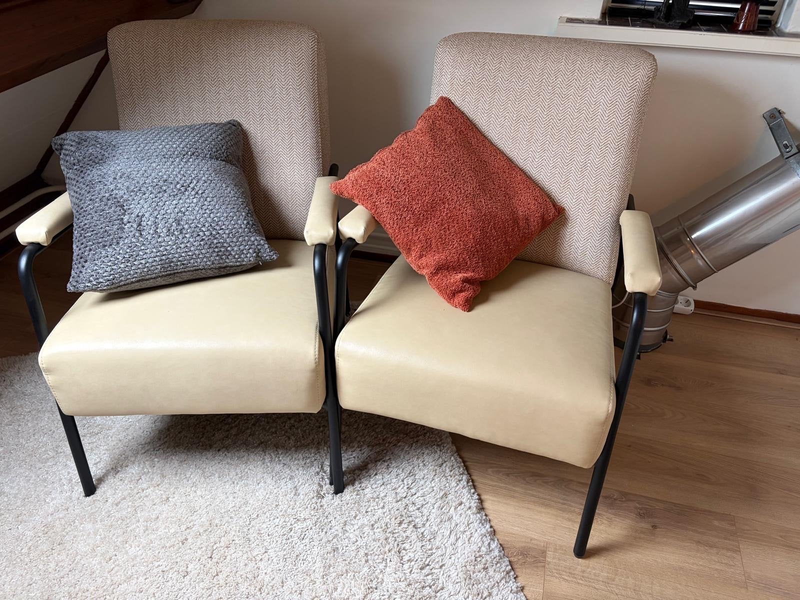 Set van 2 vintage fauteuils met beige bekleding, Ophalen, Kunststof, Gebruikt, Twee