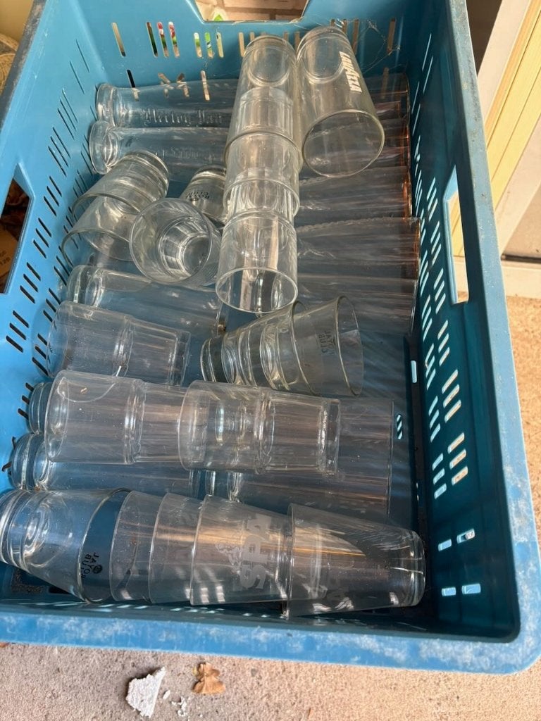 wijnglazen -bierglazen - frisglazen - 5 krat, Ophalen, Gebruikt, Overige typen
