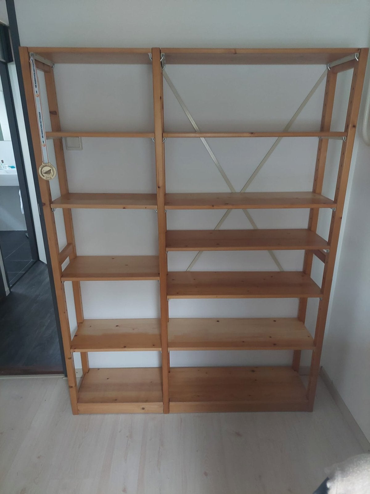 Stellingkast van wedeka, Ophalen, Gebruikt