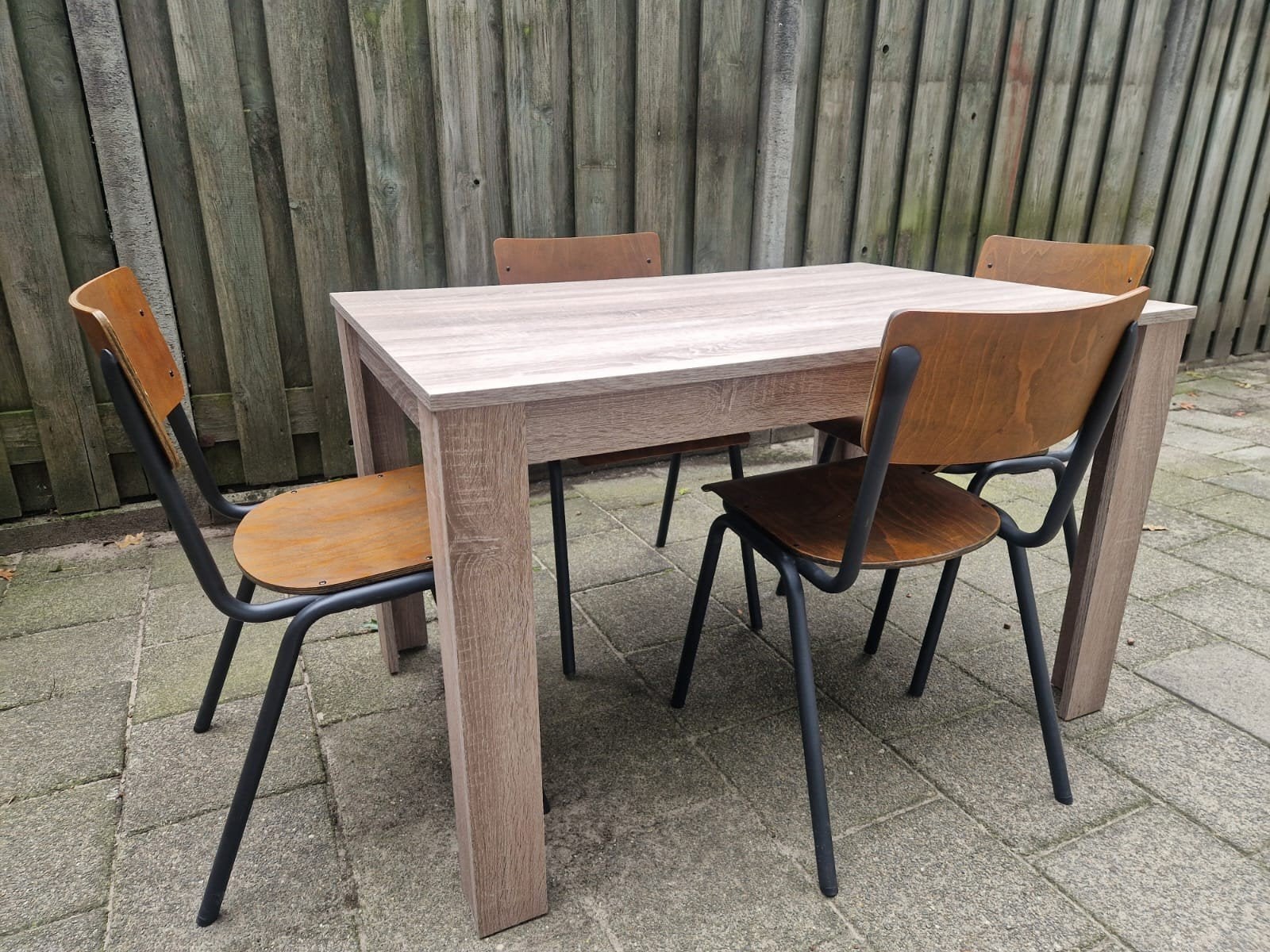 Eettafel 120 x 80 cm met 4 stoelen, Ophalen, Gebruikt