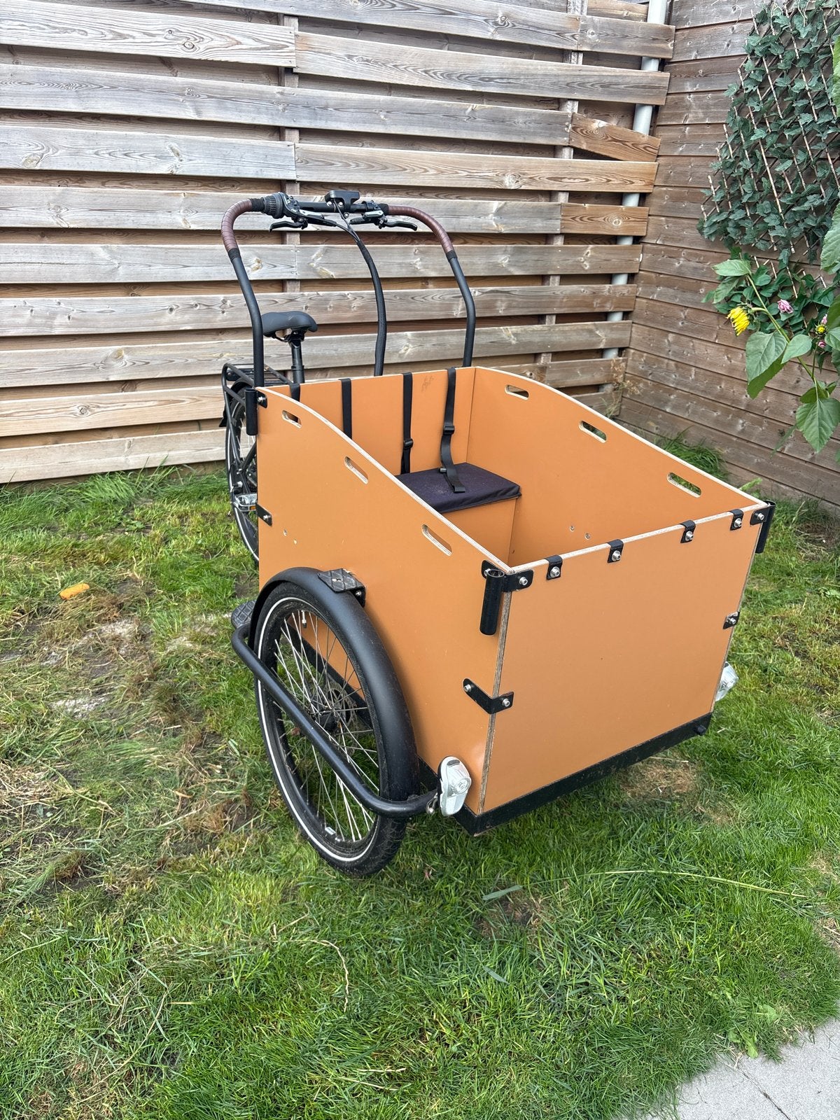 Elektrische Bakfiets - Zo goed als nieuw, Overige merken, Elektrisch, Ophalen of Verzenden, Zo goed als nieuw