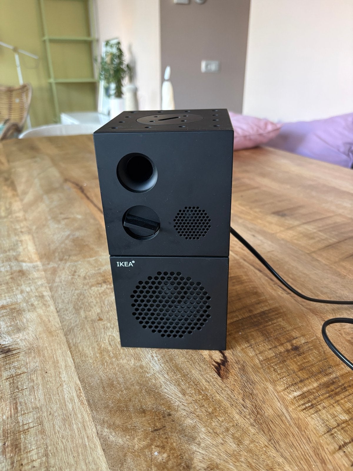 IKEA FREKVENS speaker F1720 zwart, Ophalen of Verzenden, Zo goed als nieuw, Draagbare speaker, IKEA
