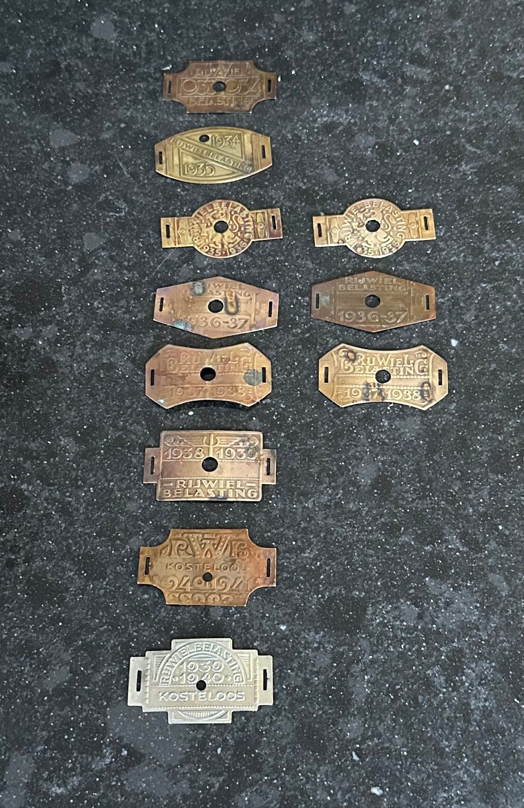 11 x rijwielbelastingplaatjes in één koop ca. €3,= p. stuk, Ophalen of Verzenden, Zo goed als nieuw