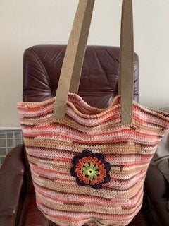 Gehaakte gebreide shopper beige zalm roze nieuw, Ophalen of Verzenden, Nieuw, Beige
