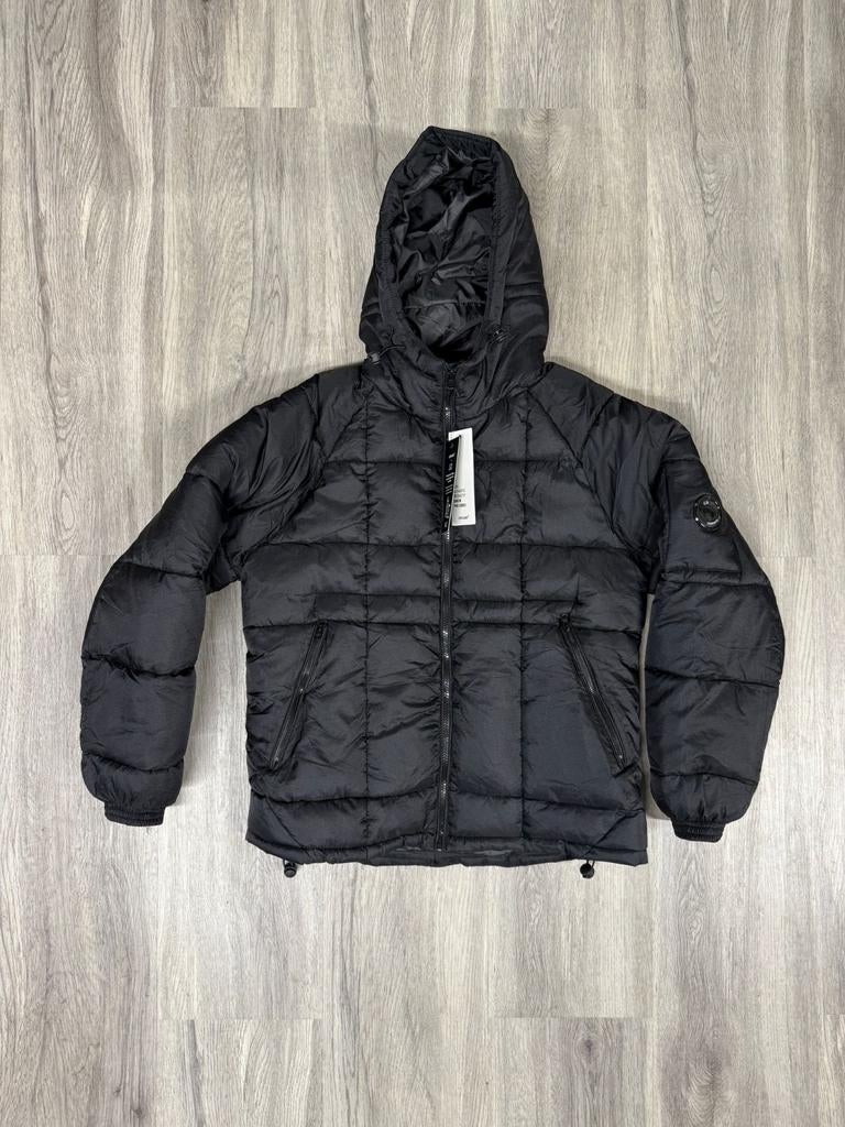 Cp Company winterjas maat M valt klein, Kleding | Heren, Jassen | Winter, CP Company, Maat 48/50 (M), Zwart, Nieuw