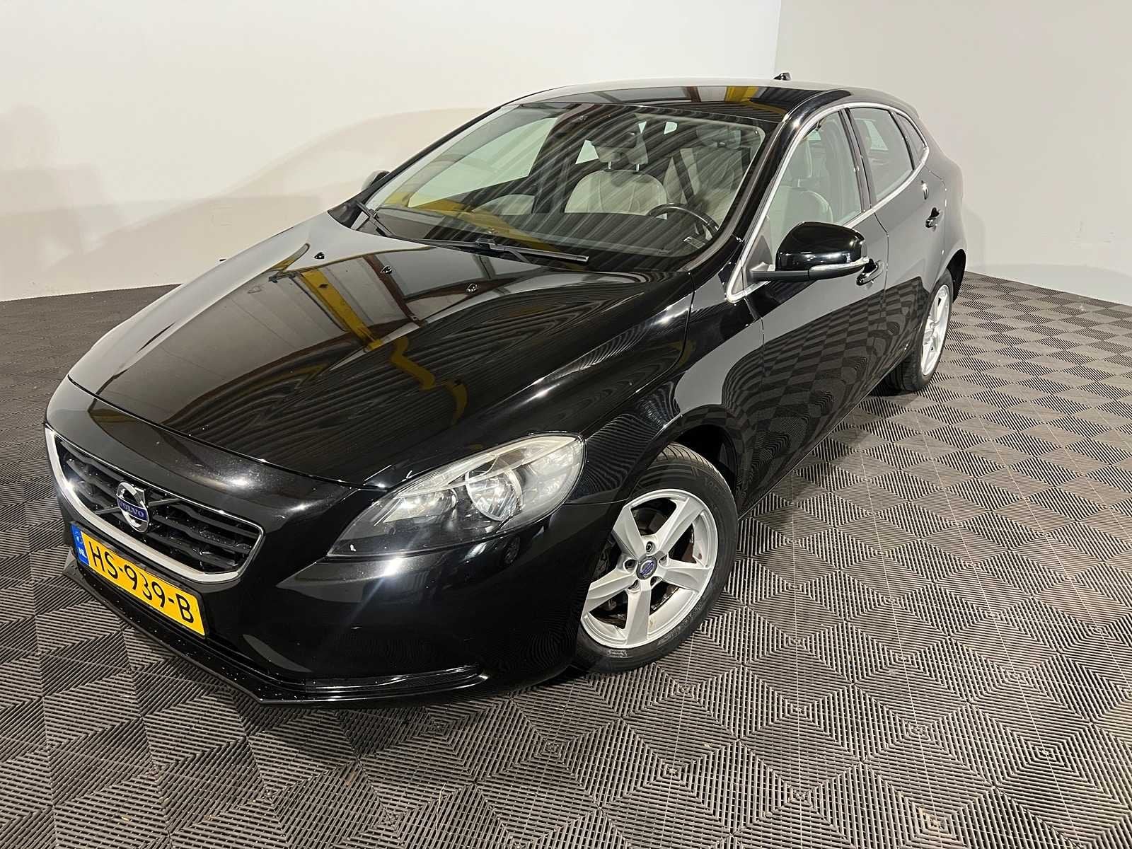 Volvo V40 2.0 D2 Summum Bns, HS-939-B, Auto's, Volvo, Voorwielaandrijving, Gebruikt, Euro 6, 4 cilinders