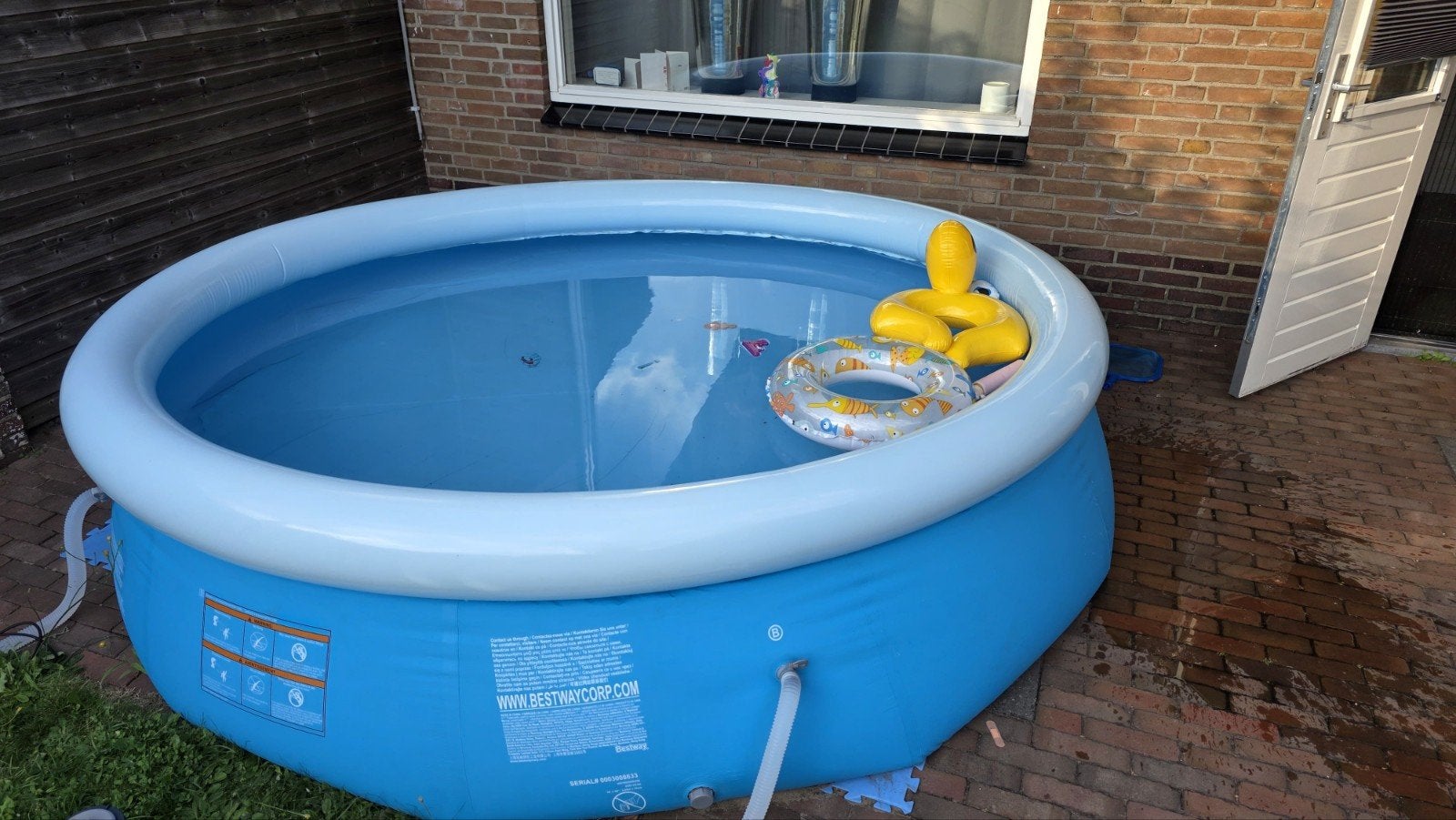 Bestway opzetzwembad met filterpomp en afdekzeil, Ophalen, Gebruikt, Rond, Opzetzwembad