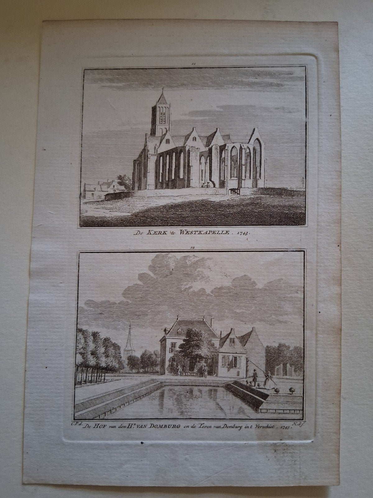 Originele Gravure: De Kerk van Westkapelle & Hof van Domburg, Antiek en Kunst, Architectuur, Ophalen of Verzenden, 1700 - 1799