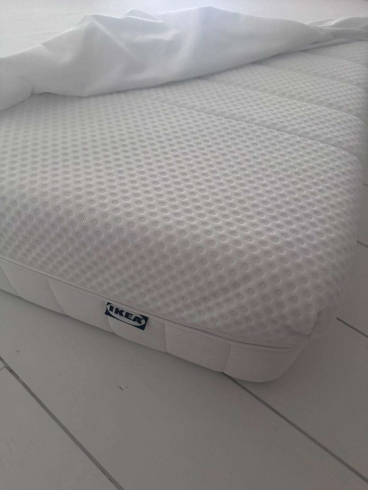 IKEA Matras 160x200 cm - Zo goed als nieuw, Huis en Inrichting, Slaapkamer | Matrassen en Bedbodems, Ophalen, Tweepersoons, Zo goed als nieuw