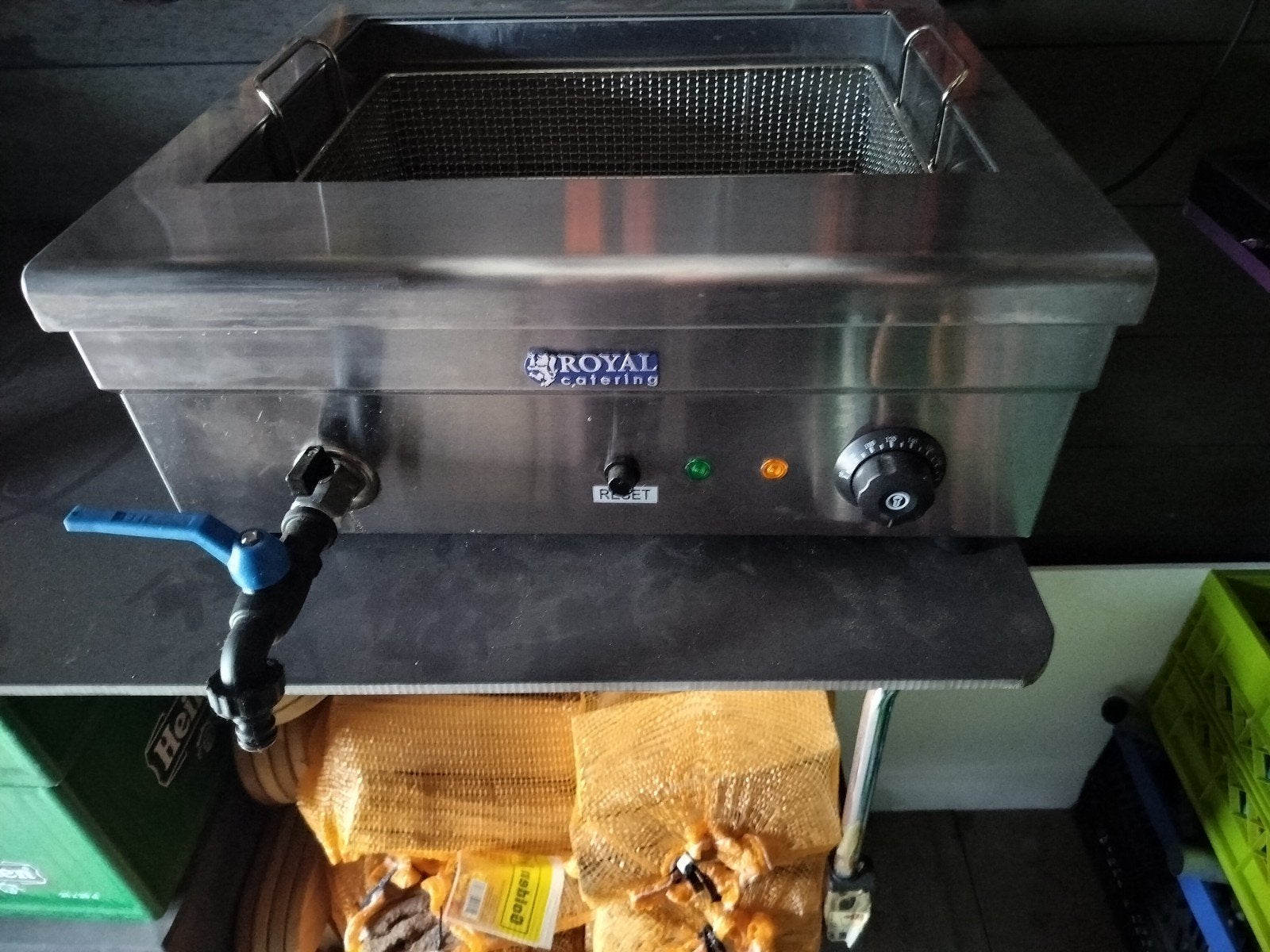 Royal Catering Frituurpan  18iter 1 jaar oud, Witgoed en Apparatuur, Frituurpannen, Minder dan 1 liter, Ophalen, Gebruikt, Uitneembare binnenpan
