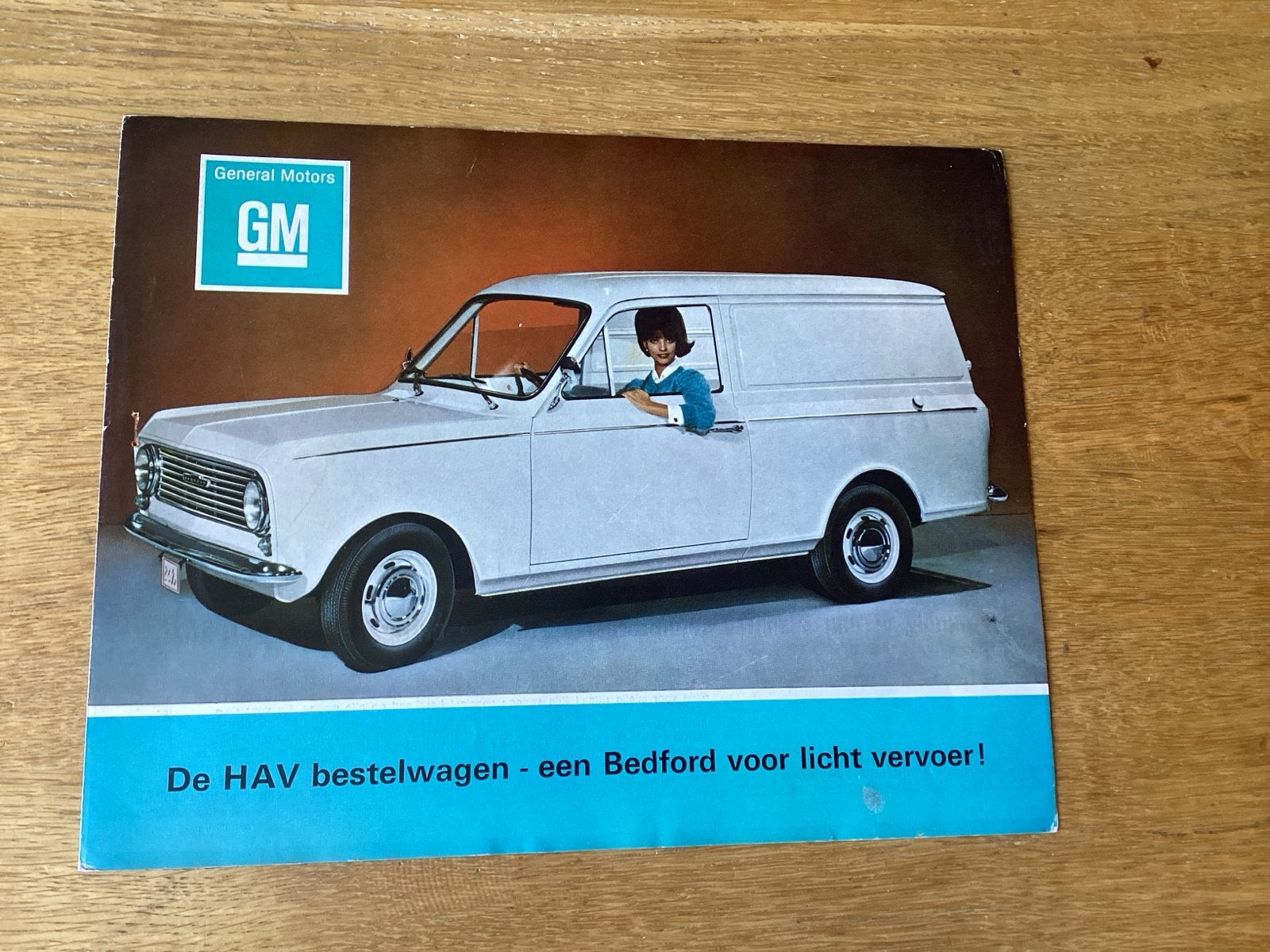 GM Bedford HAV Bestelwagen Brochure - Zeldzaam, Boeken, Ophalen of Verzenden, Gelezen, Overige merken
