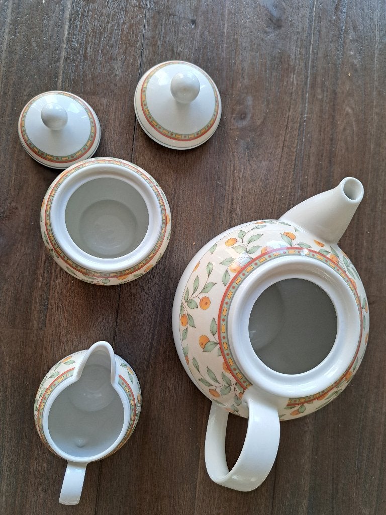 Koffietijd theepot met suiker en melkkannetje, Overige typen, Ophalen of Verzenden, Zo goed als nieuw, Overige stijlen