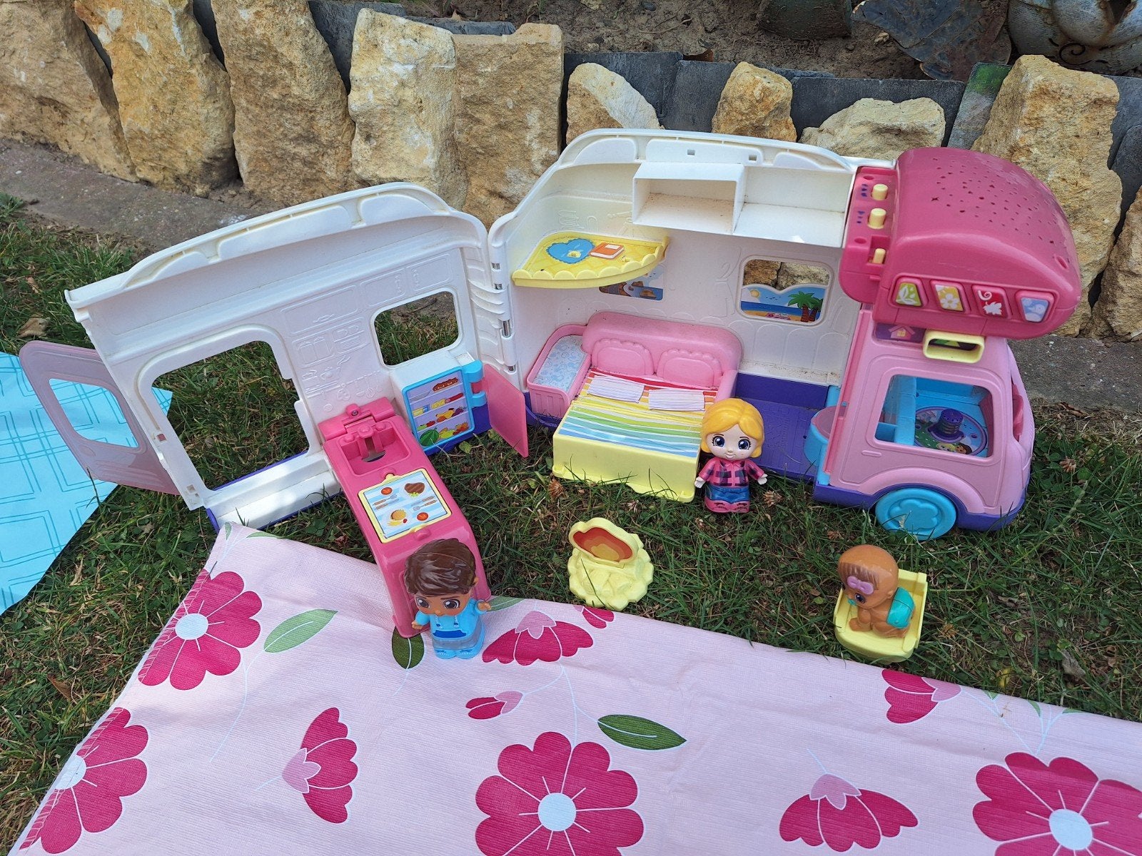 Speelcamper speelgoedcamper camper met popjes, Ophalen, Gebruikt