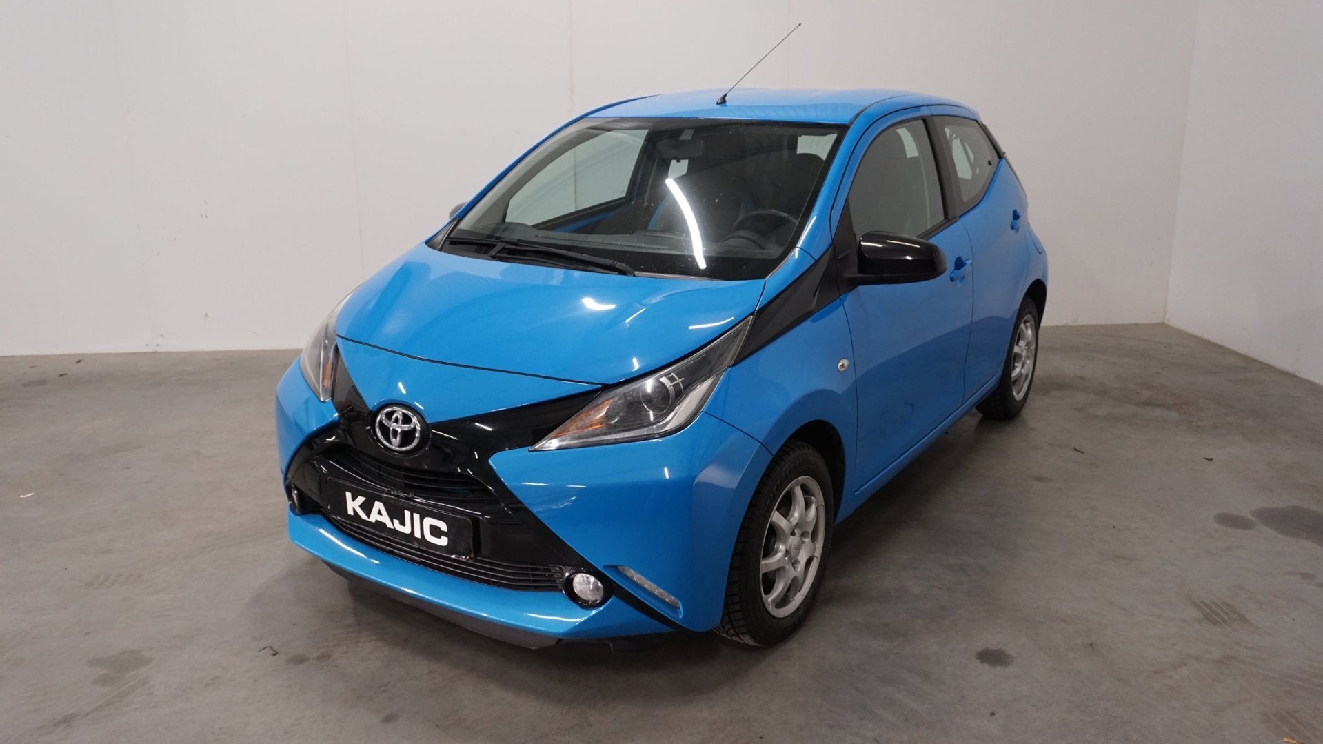 Toyota Aygo 1.0 VVT-i x-cite, Auto's, Gebruikt, Euro 6, Origineel Nederlands, Bedrijf