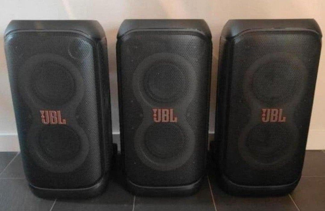 JBL 310 & 320 party box speakers te huur, Ophalen, JBL