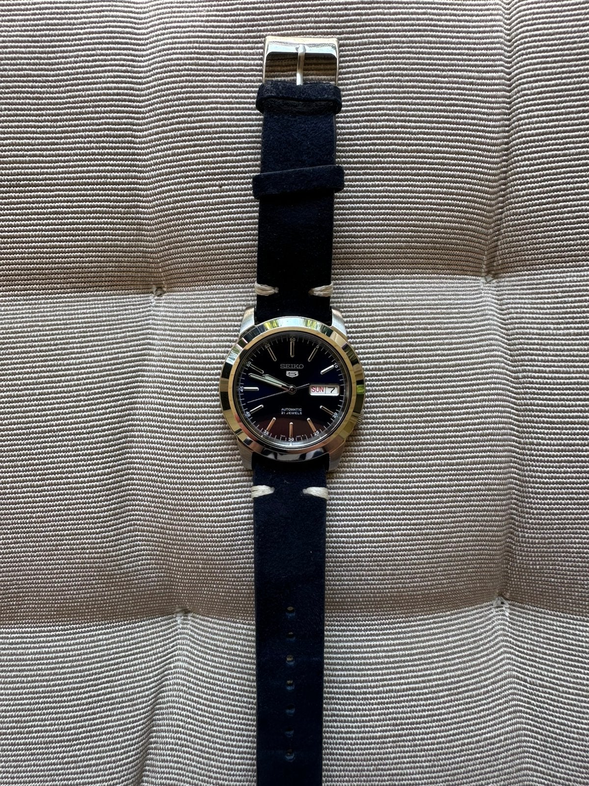 Seiko 5 SNKE51K1S full set, Seiko, Leer, Staal, Polshorloge