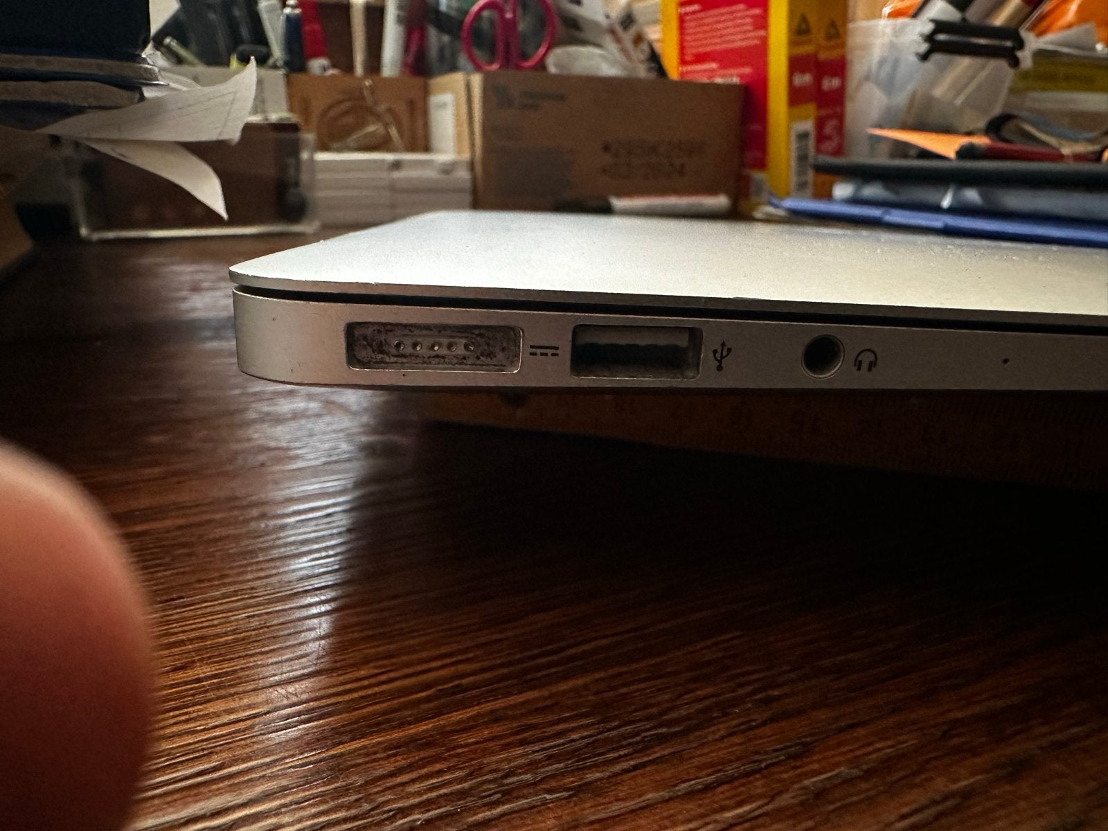 Foto 4 van Apple MacBook Air 2015 - Goede staat (ZONDER OPLADER&KABELS)
