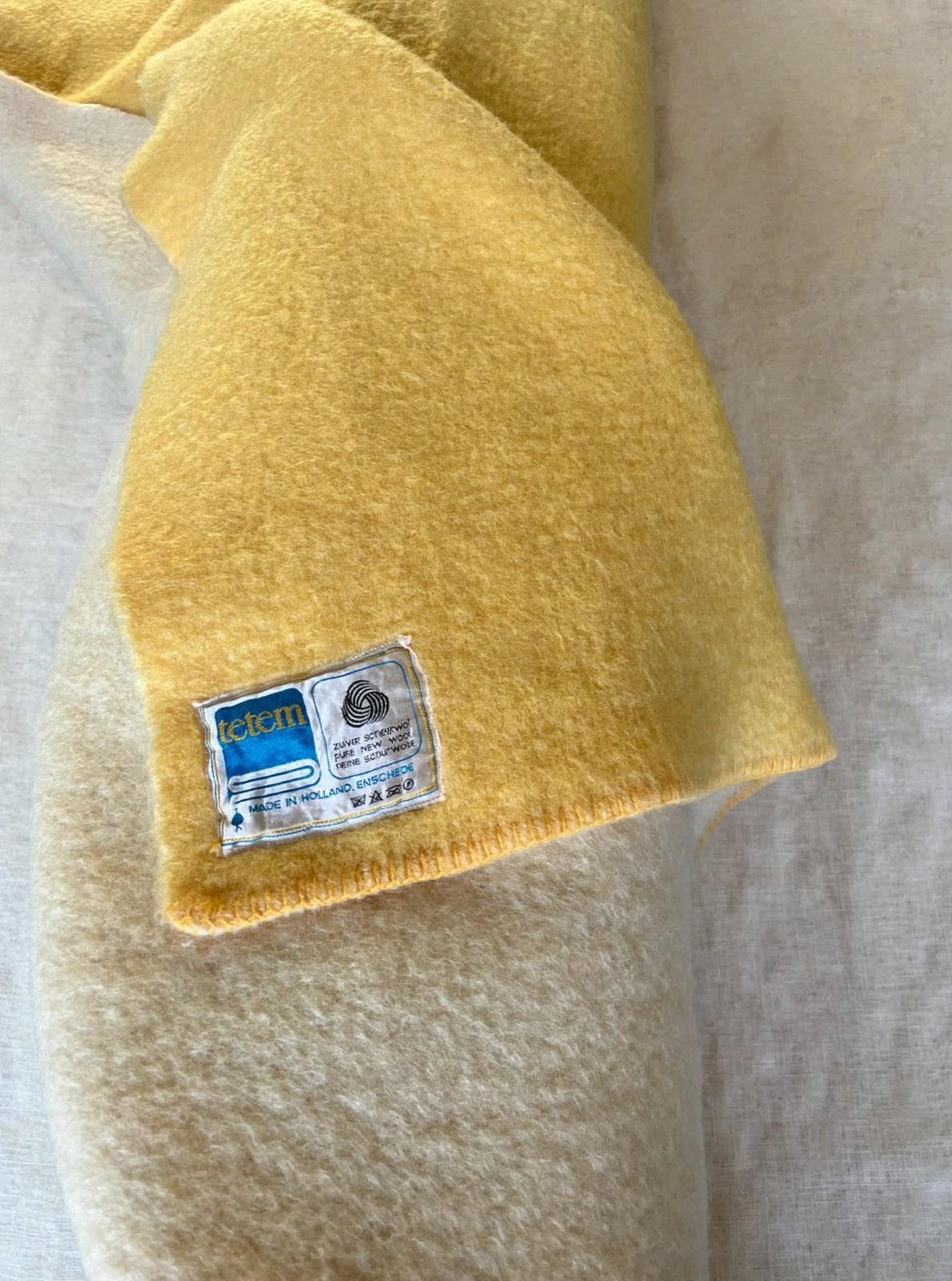 Toffe vintage gele wollen deken van Tetem, Huis en Inrichting, Ophalen of Verzenden, Gebruikt