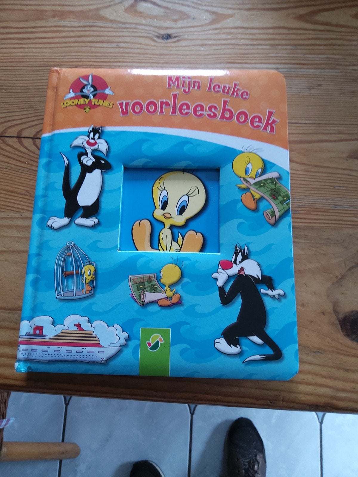 mijn leuke voorleesboek Tweety en Silvester. Looney Tunes, Fictie algemeen, Jongen of Meisje, Ophalen of Verzenden, Zo goed als nieuw