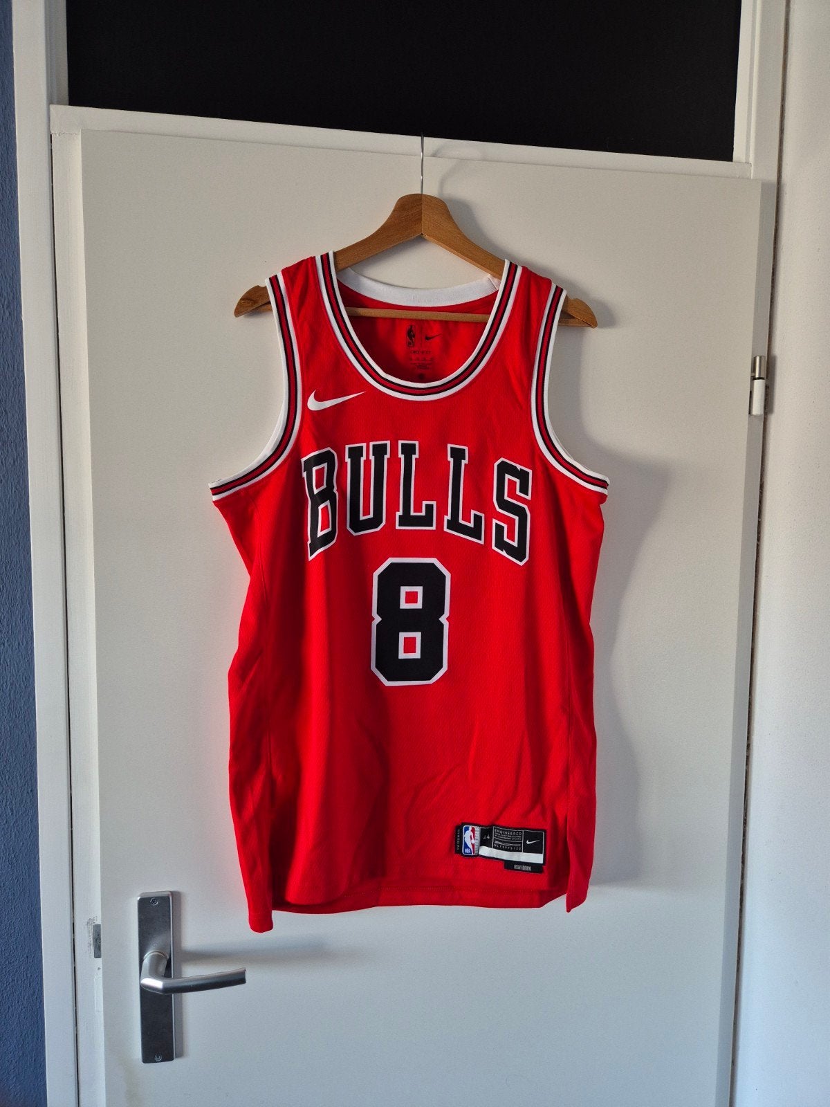 NBA Chicago Bulls Lavine 8 basketbal tenue, Maat 48/50 (M), Nike, Ophalen of Verzenden, Zo goed als nieuw