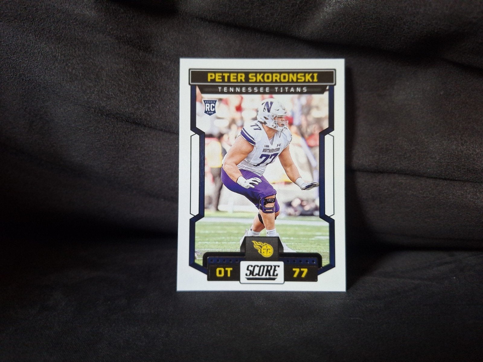 Peter Skoronski #397 (Rookie) 2023 Panini Score, Ophalen of Verzenden, Nieuw, Plaatje
