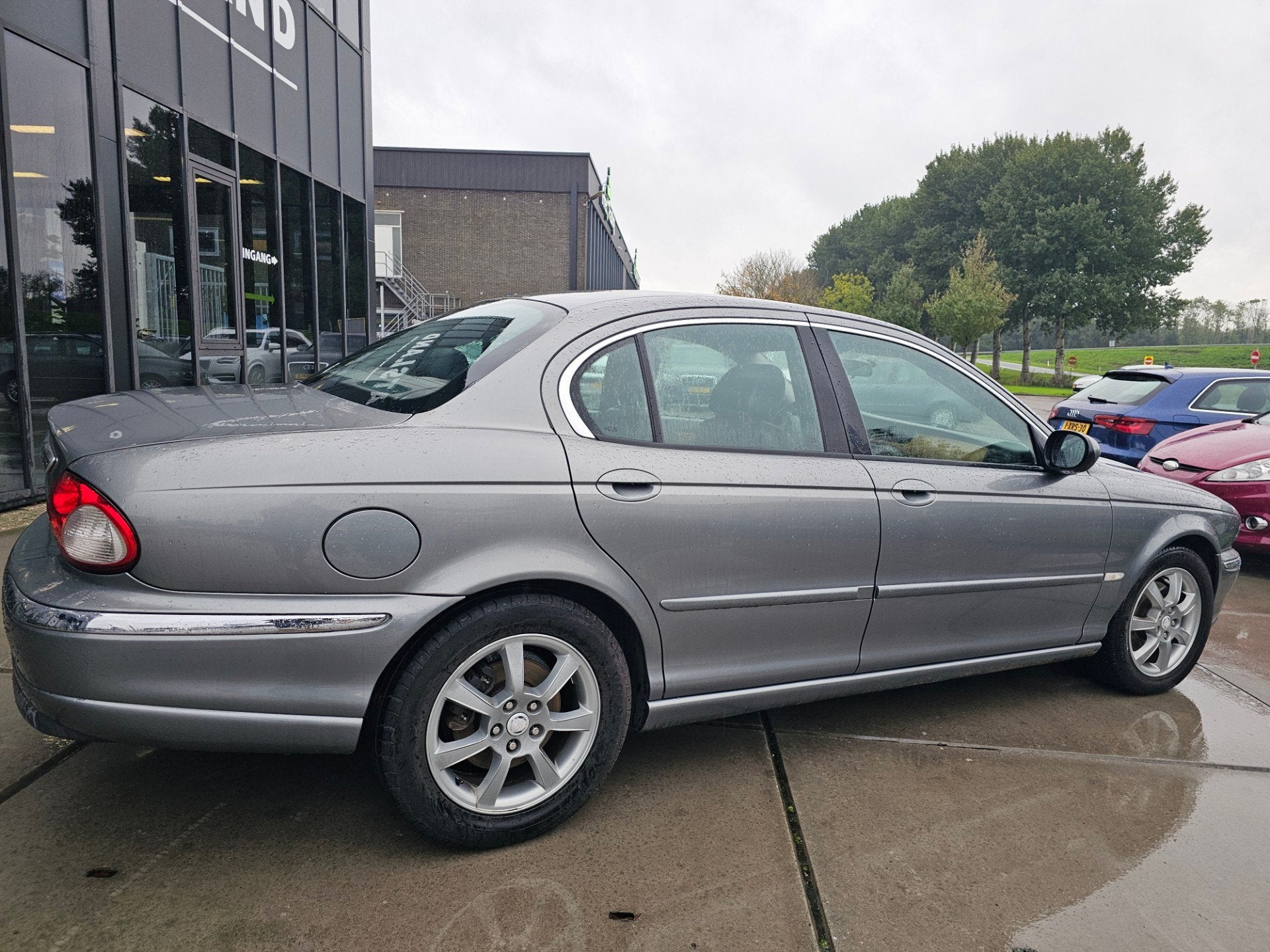 Jaguar X-type 2.0 V6 Executive - Automaat - Leder - Clima, Auto's, Gebruikt, Zwart, 156 pk, Sedan