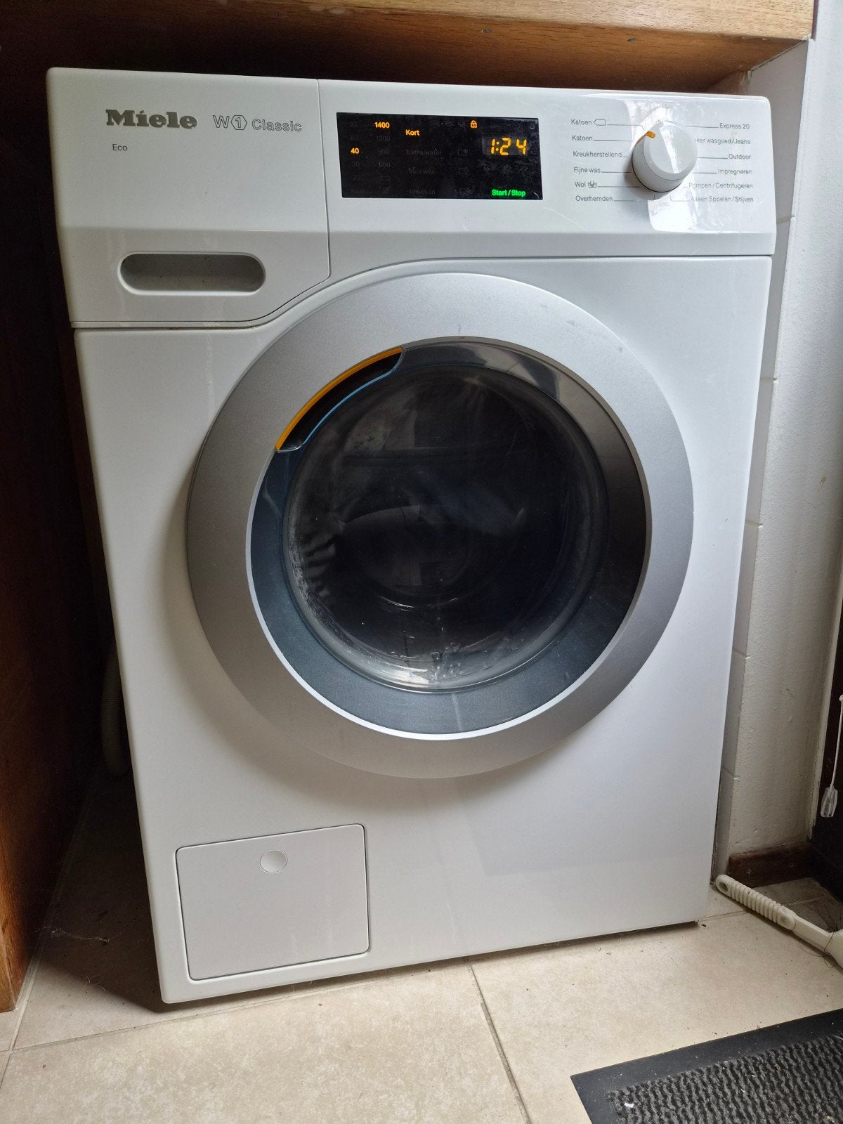 Miele W1 Classic Eco Wasmachine - Goede staat, Ophalen, Gebruikt, Energieklasse A of zuiniger, Voorlader