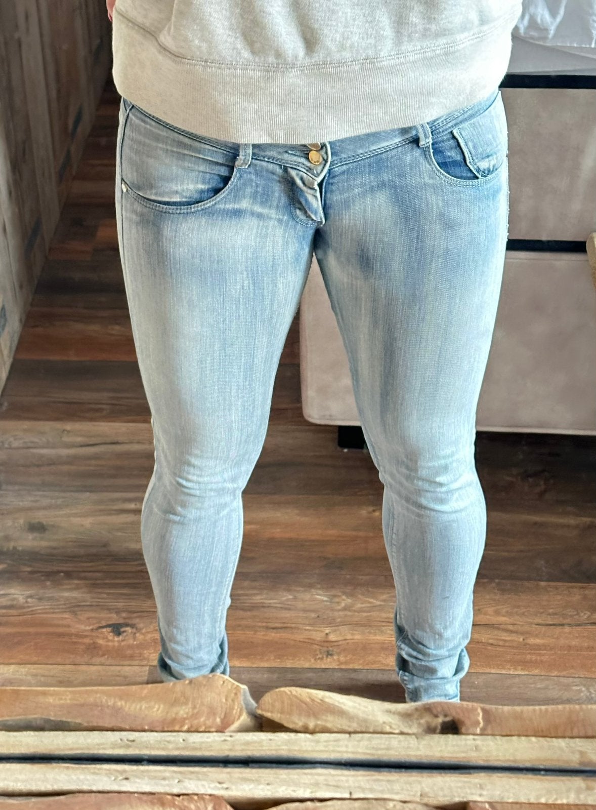 MET jeans - spijkerbroek dames in maat 28, Ophalen of Verzenden, Zo goed als nieuw, Blauw, W28 - W29 (confectie 36)