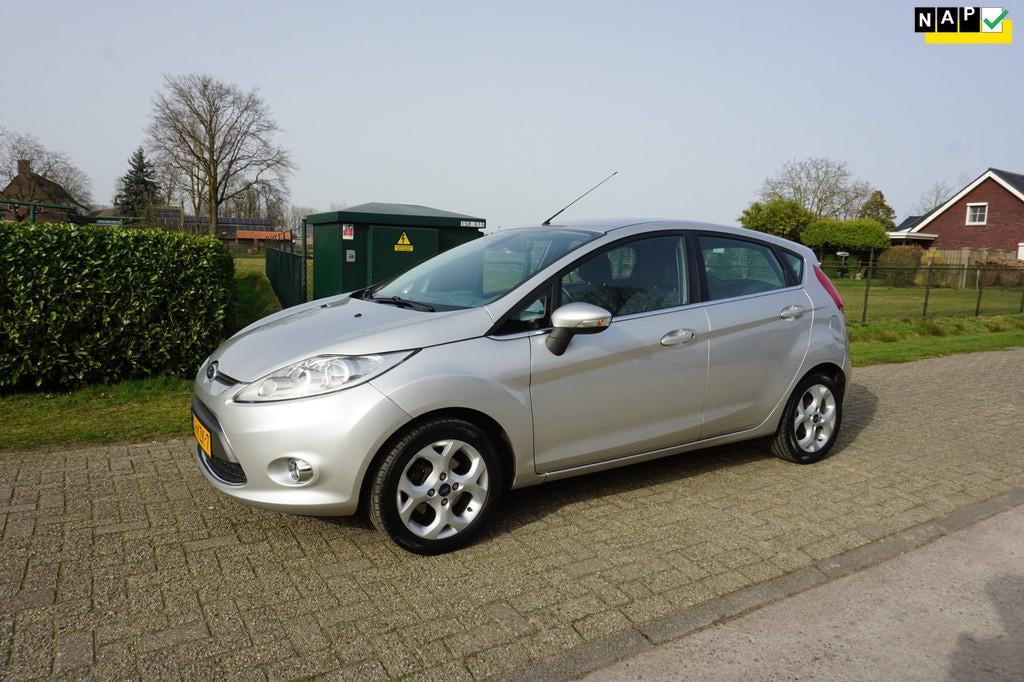 Ford Fiesta 1.25 Titanium 5 deurs, Voorwielaandrijving, Euro 5, 1242 cc, 82 pk