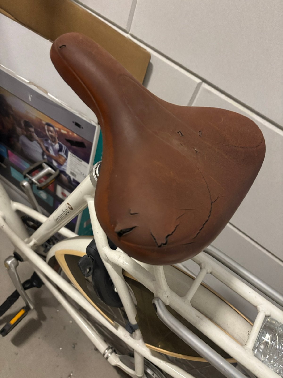 Batavus Mambo Damesfiets - Opknapper, Ophalen, Versnellingen, Batavus, Trommelrem