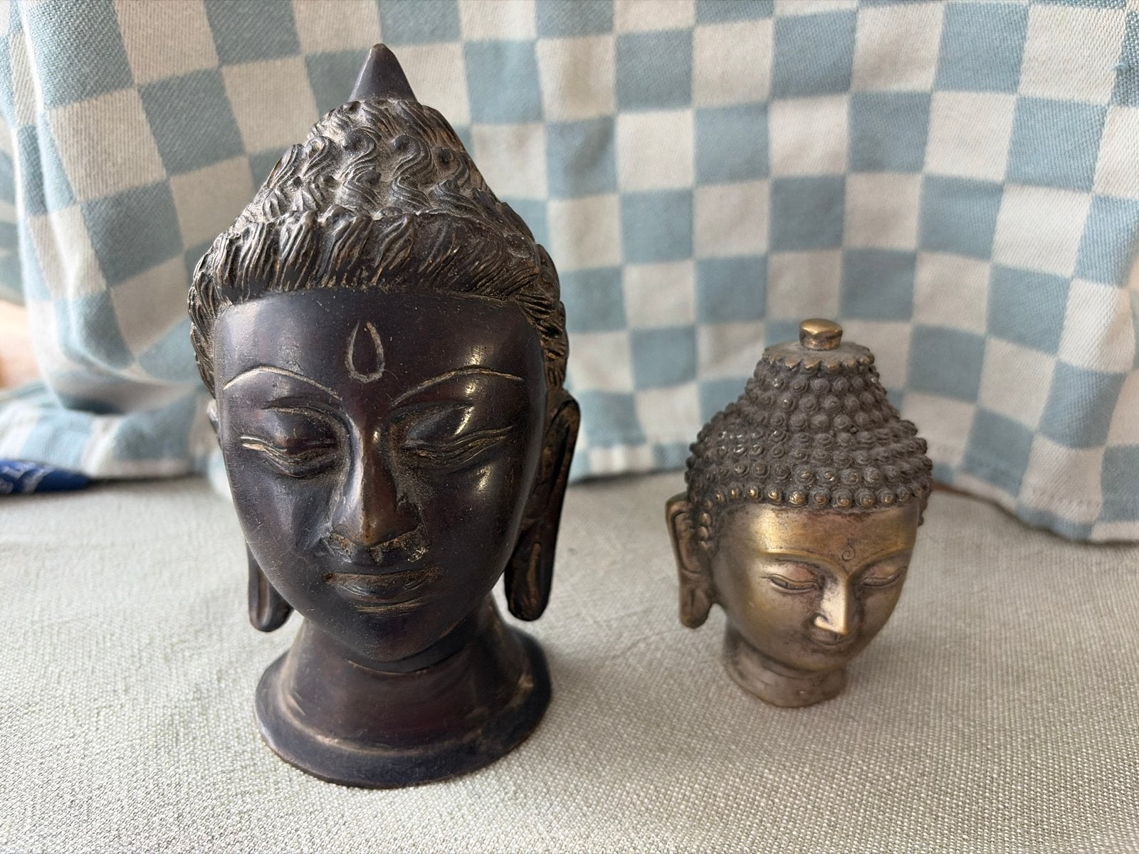 Set van 2 Boeddha hoofden - Brons en Goudkleurig, Ophalen of Verzenden, Bruin, Set, Metaal
