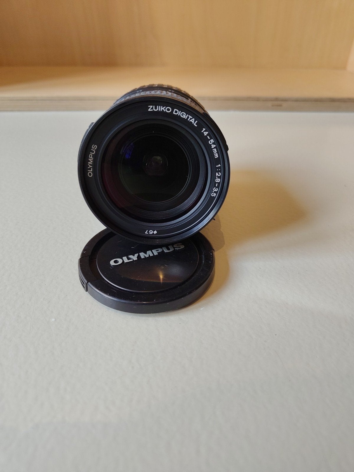 Olympus Zuiko Digital 14-54mm f/2.8-3.5 lens, Gebruikt, Zonnekap, Olympus, Ophalen of Verzenden
