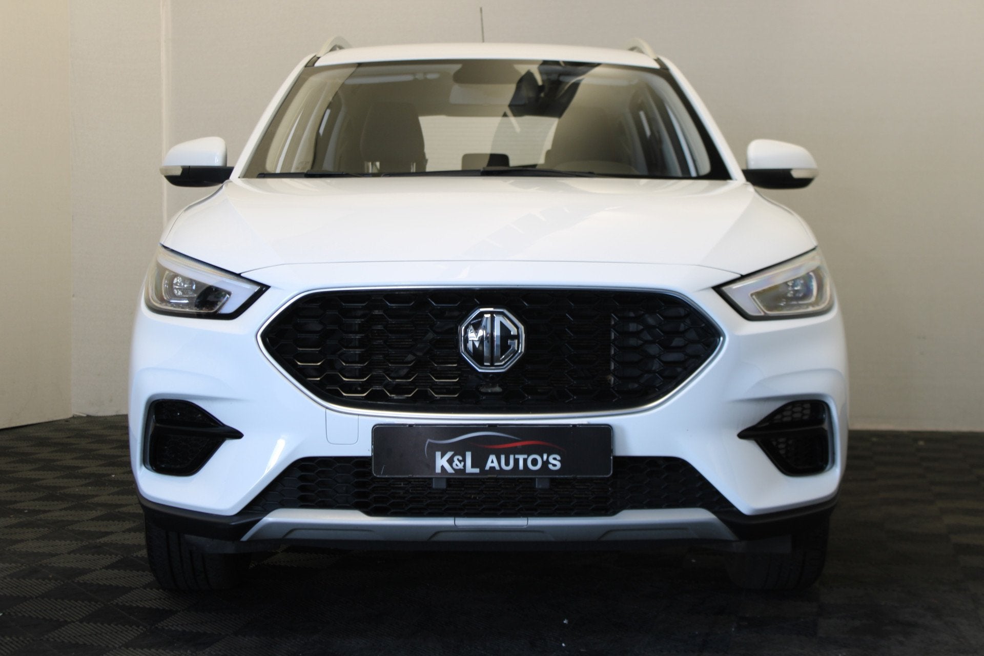 MG ZS 1.5 (bj 2023), Auto's, MG, Voorwielaandrijving, Stof, 4 cilinders, ZS