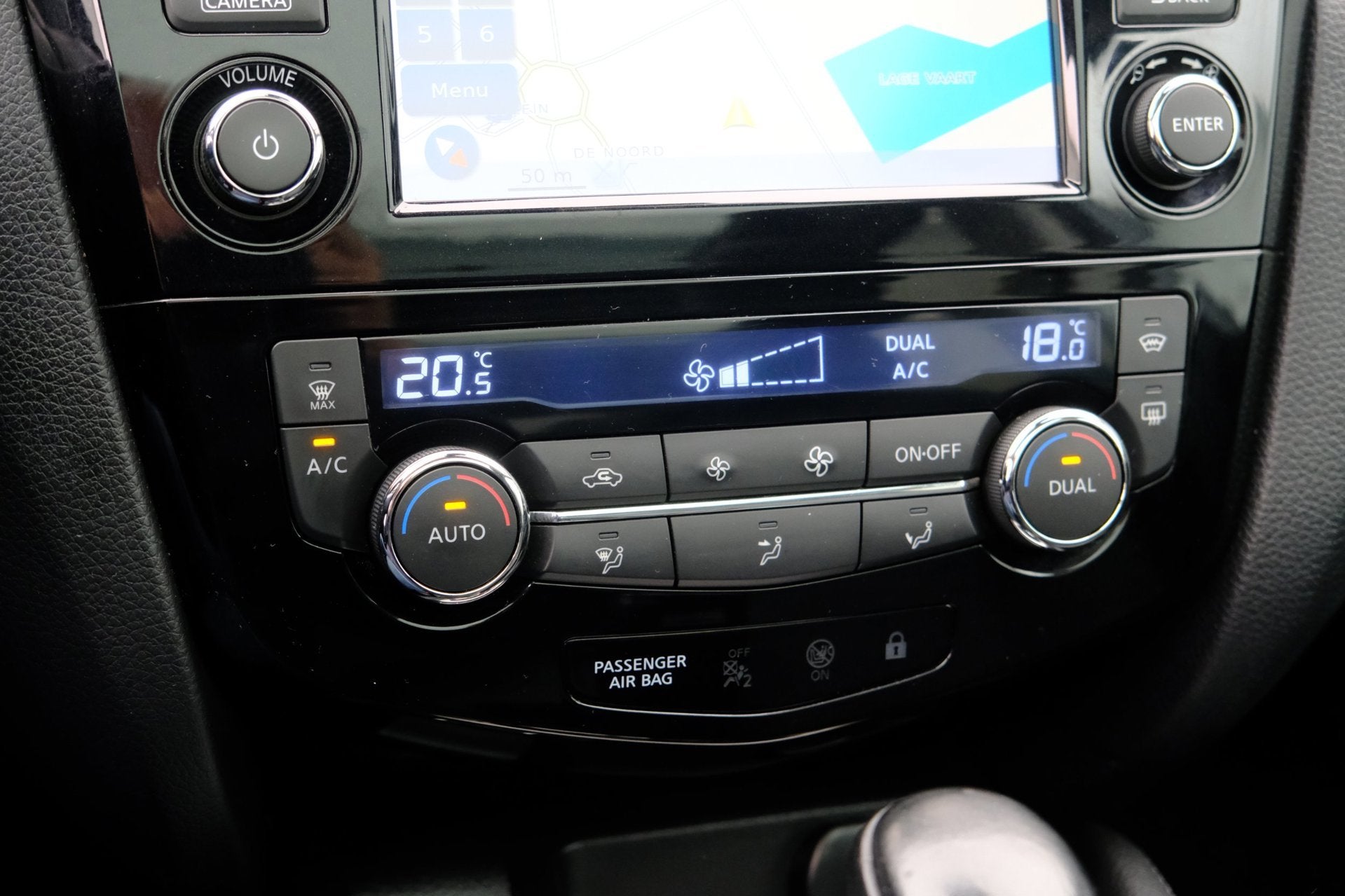 Foto 12 van Nissan Qashqai 1.2 Tekna Aut. Pano|Leder|Navi|Cam|LMV