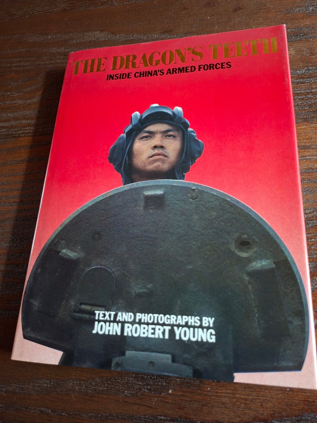 The dragon's teeth, inside China's armed forces., Ophalen of Verzenden, Nieuw