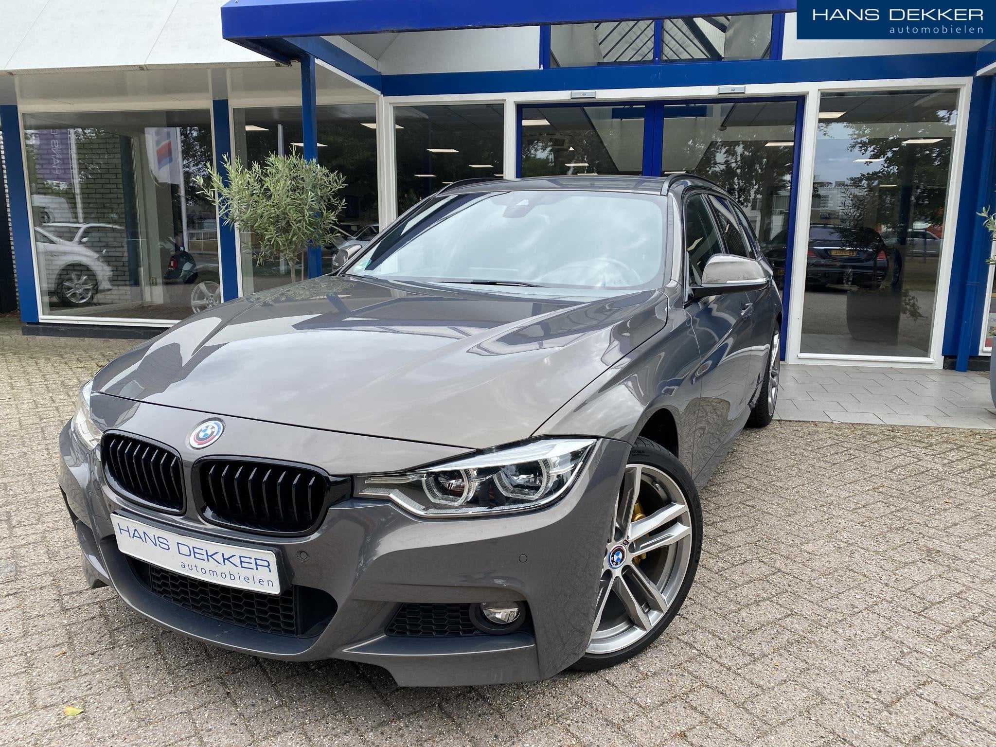 BMW 3-serie Touring 340i xDrive Edition Sport Line Shadow Hi, Auto's, Euro 6, Wit, 14 km/l, Vierwielaandrijving