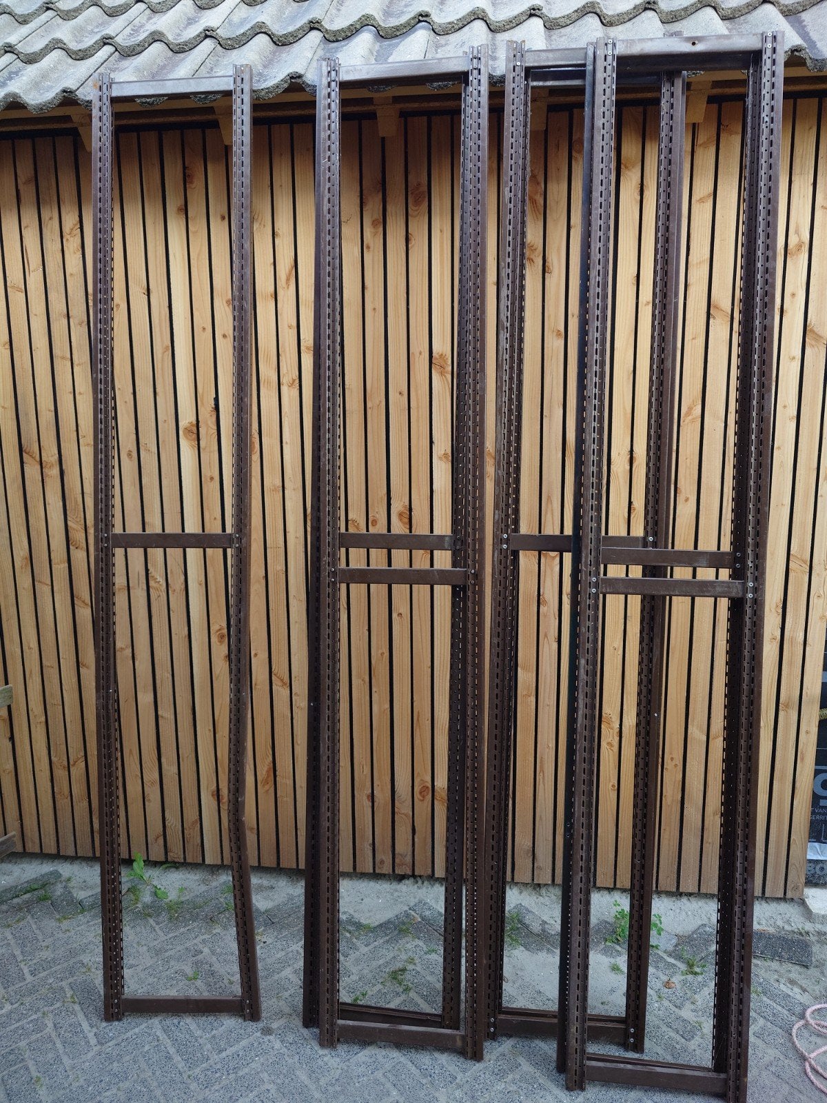 Stellingkast 240 cm hoog en 100 cm breed, Ophalen