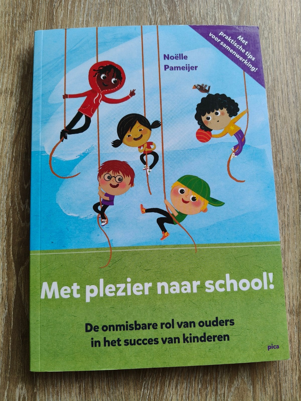 Met plezier naar school boek, Ophalen of Verzenden, Zo goed als nieuw